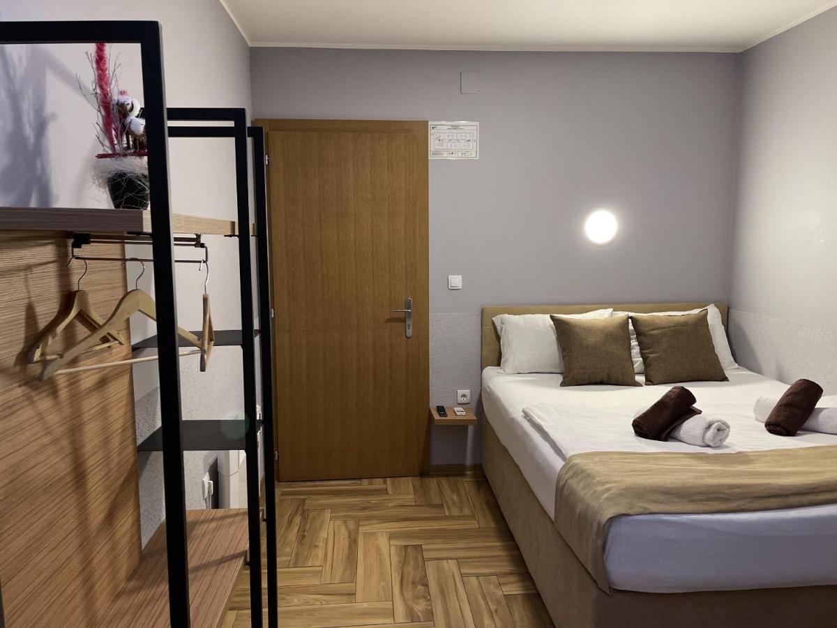 Garni Ideal Zrenjanin Exterior photo